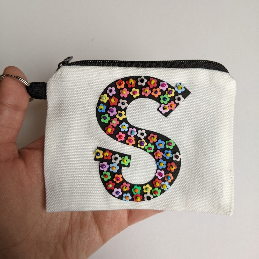 Personalized letter canvas case with keyring